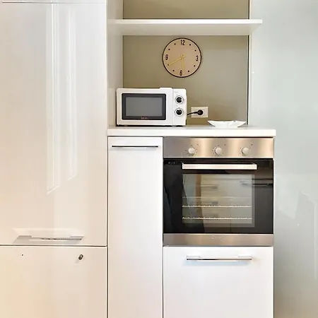 Ur-nest Mitelli Apartman *