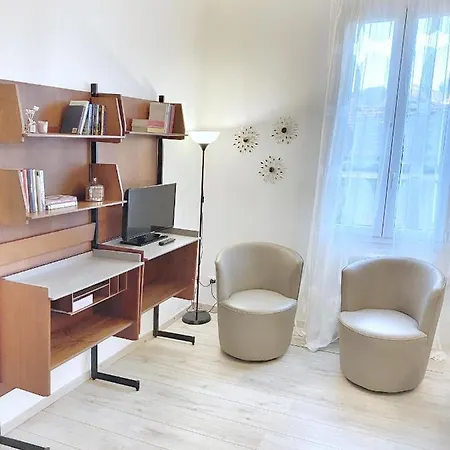 Ur-nest Mitelli